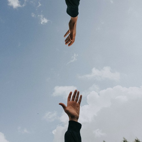kumral bir çocuğun yaz öyküsü bu 🌌