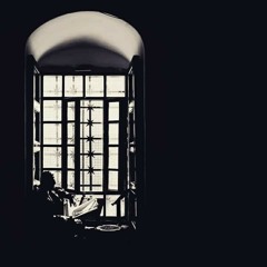 تعيش و لا يعرفك إلا الأهل و الأصدقاء | للدكتورة هبة رءوف عزت.