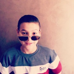 علي كل لون شفتك يا دنيا