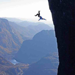 Aint falling off | made on the Rapchat app (prod. by Stormz Kill It)