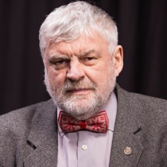 За наказом влади на біло-червоно-білих швидких почали робити зелену смужку, аби вони не нагадували національний стяг — Уладзімер Арлоу