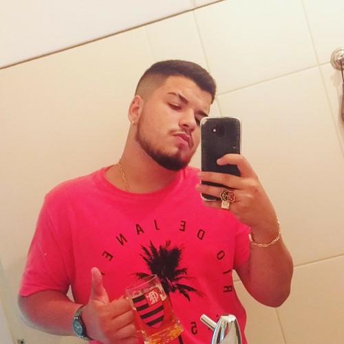 MTG-TA FALANDO QUE ME AMA / DIZ QUE TA COM SAUDADE((RITTER & CHARUTO))