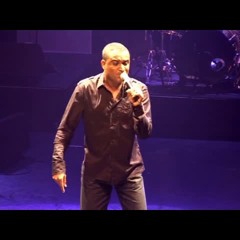 Mayra Andrade MORNA BATUQUE FUNANA Cabo-Verde SINGER GUITARIST SONGWRITER Official Artist Labels Albums & YT Medias Best Of PLAYLIST lovinair Africa