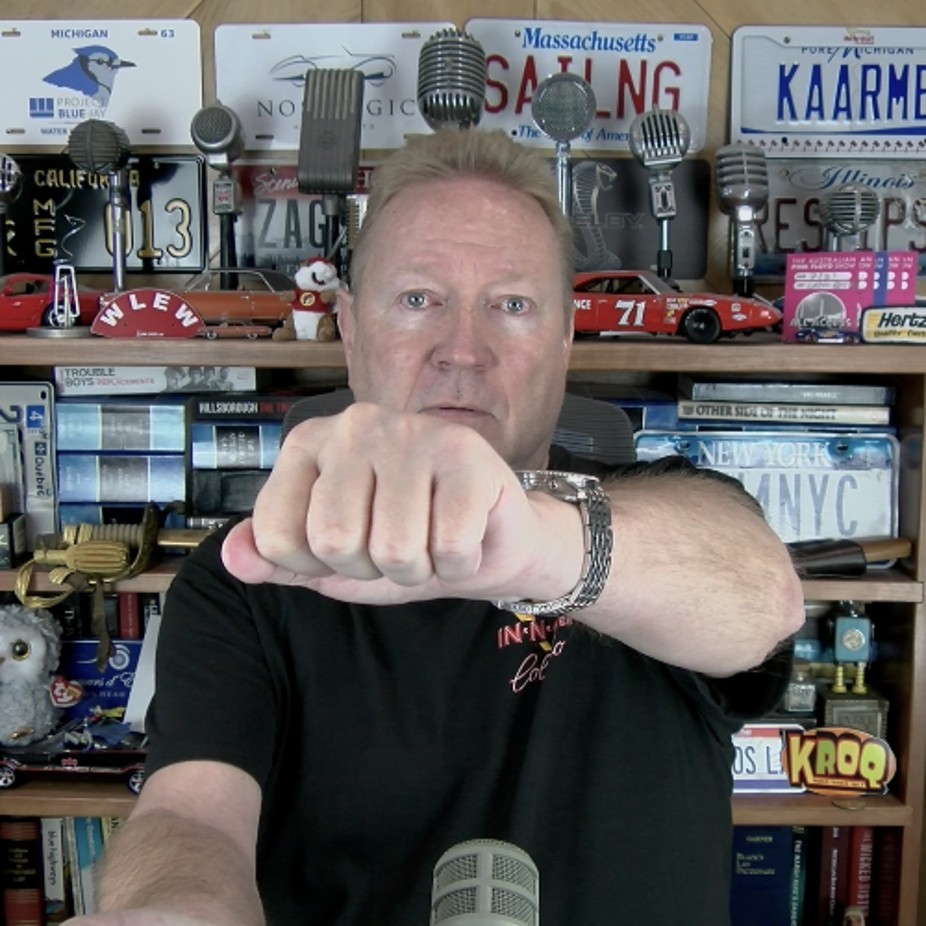 Court Bailiff Seizes Big Plane Over Small Debt