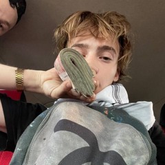 zhoupengfei x Yung Loro x Hellyupnelly x луфач