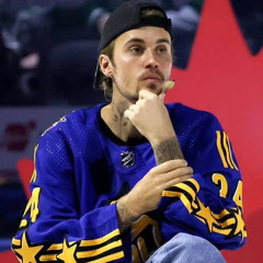 Justin Bieber - Snooze Live at NHL ALL STAR.mp3