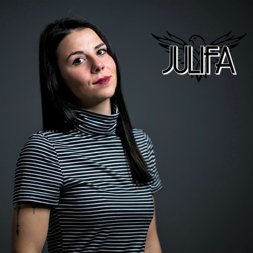 JULIFA 22