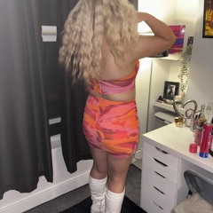 210425