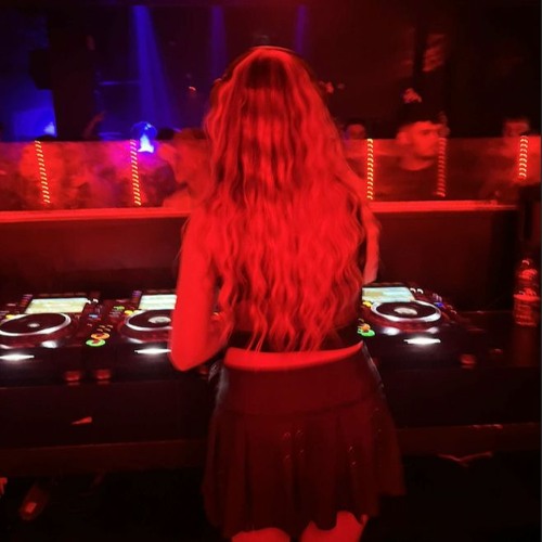 Mix 001 | Kiera Devries