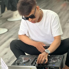TIEU THU KIEU KY X ZINZ REMIX X CONG MINH FULL HD.wav