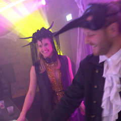 Halloween auf der Godesburg Opening 2025 Solaris b2b Unitone