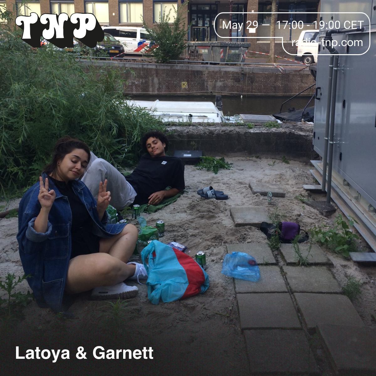 Garnett b2b Latoya