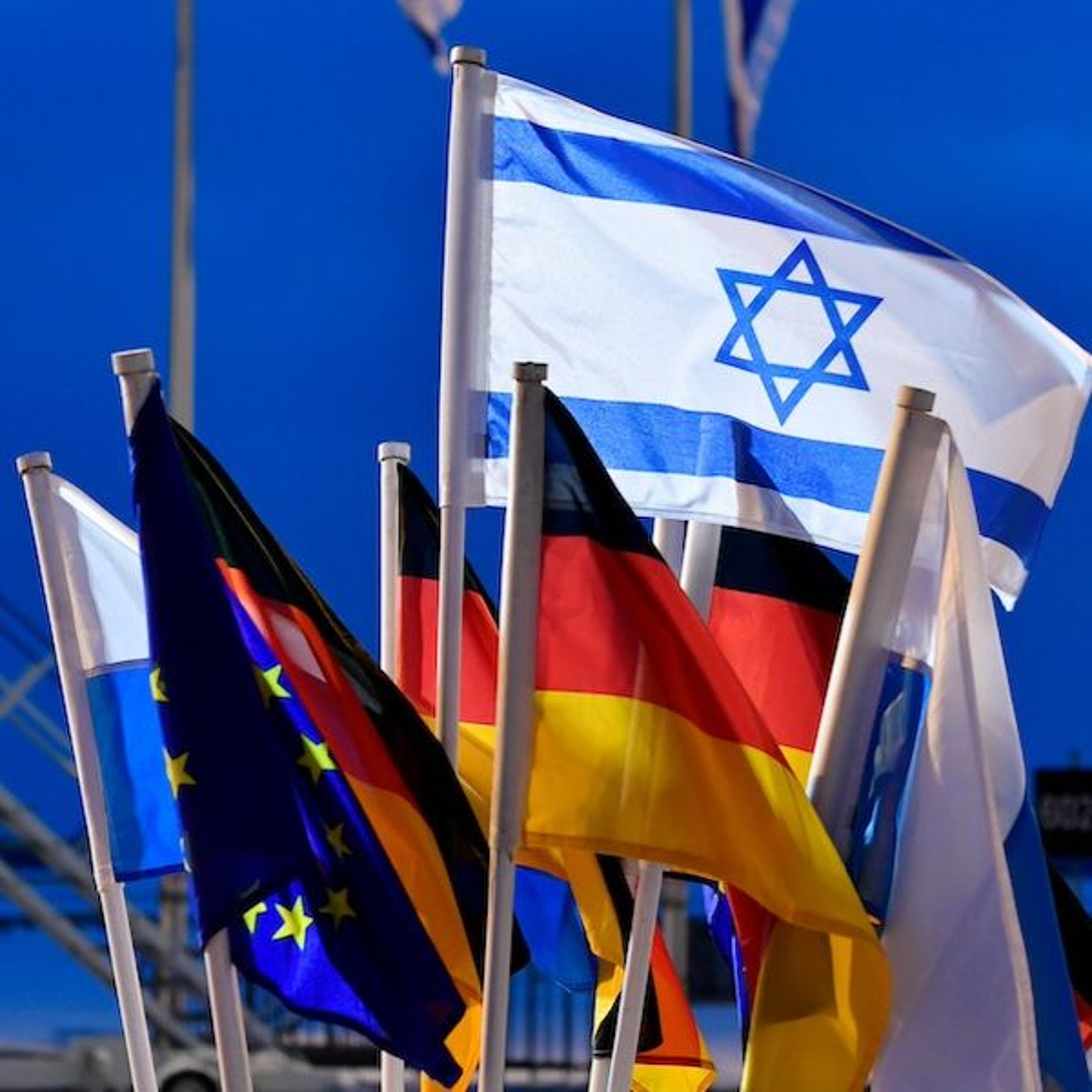 Strategy and Domestic Politics in Israeli Foreign Policy