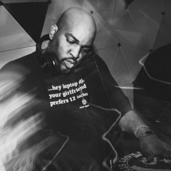 SNF Mix 18 // Andrés
