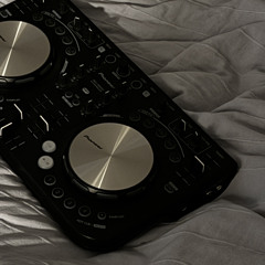 VACANT - Cash Cobain, Chow Lee & nazarovmadeit remix