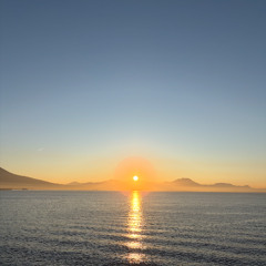 sand like gold-leaf in smithereens (ii) [electronics-excerpt]