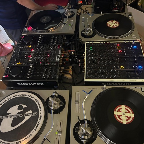 B2b - 4 Platines - Ludo Vs Sid