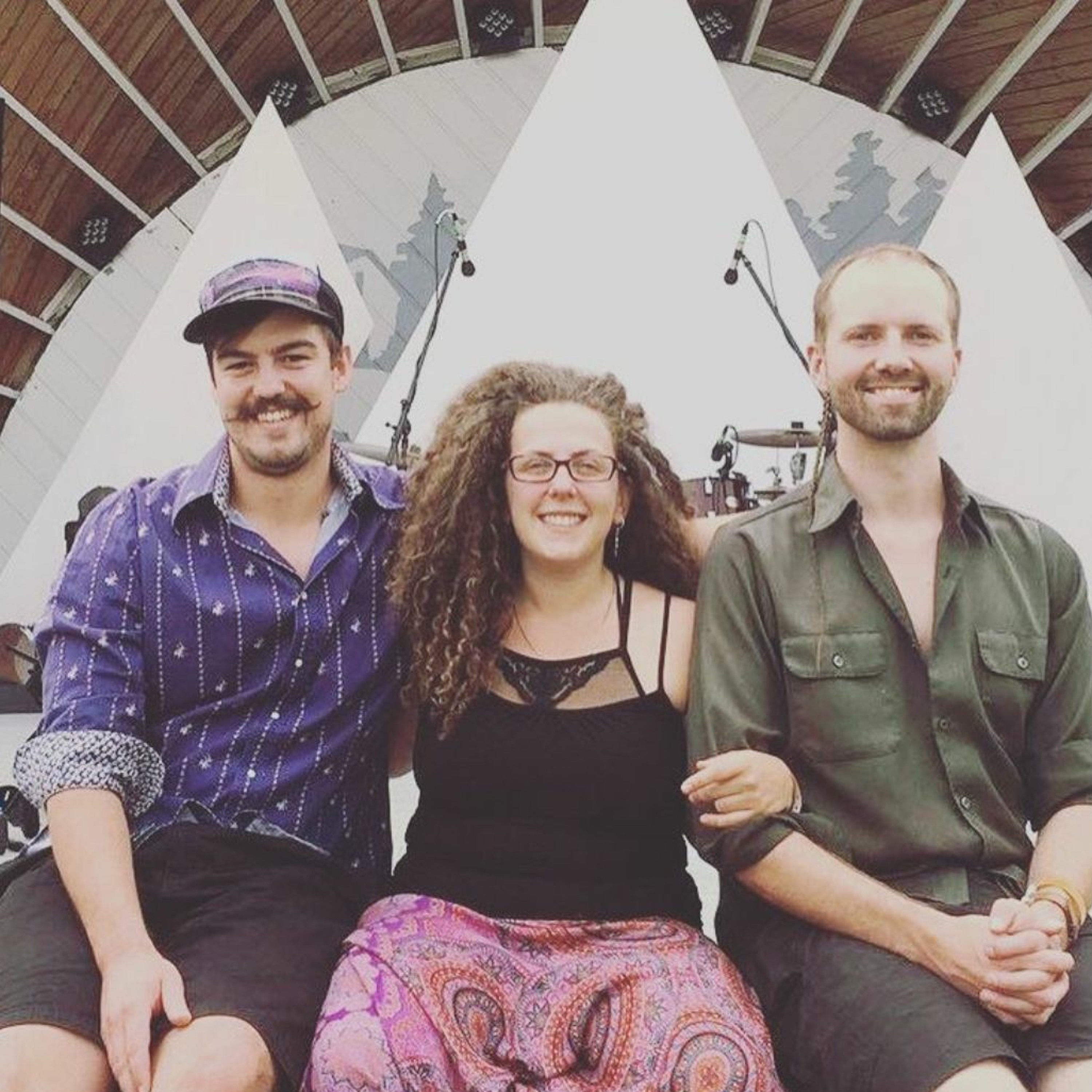 25000 Miles Radio Show