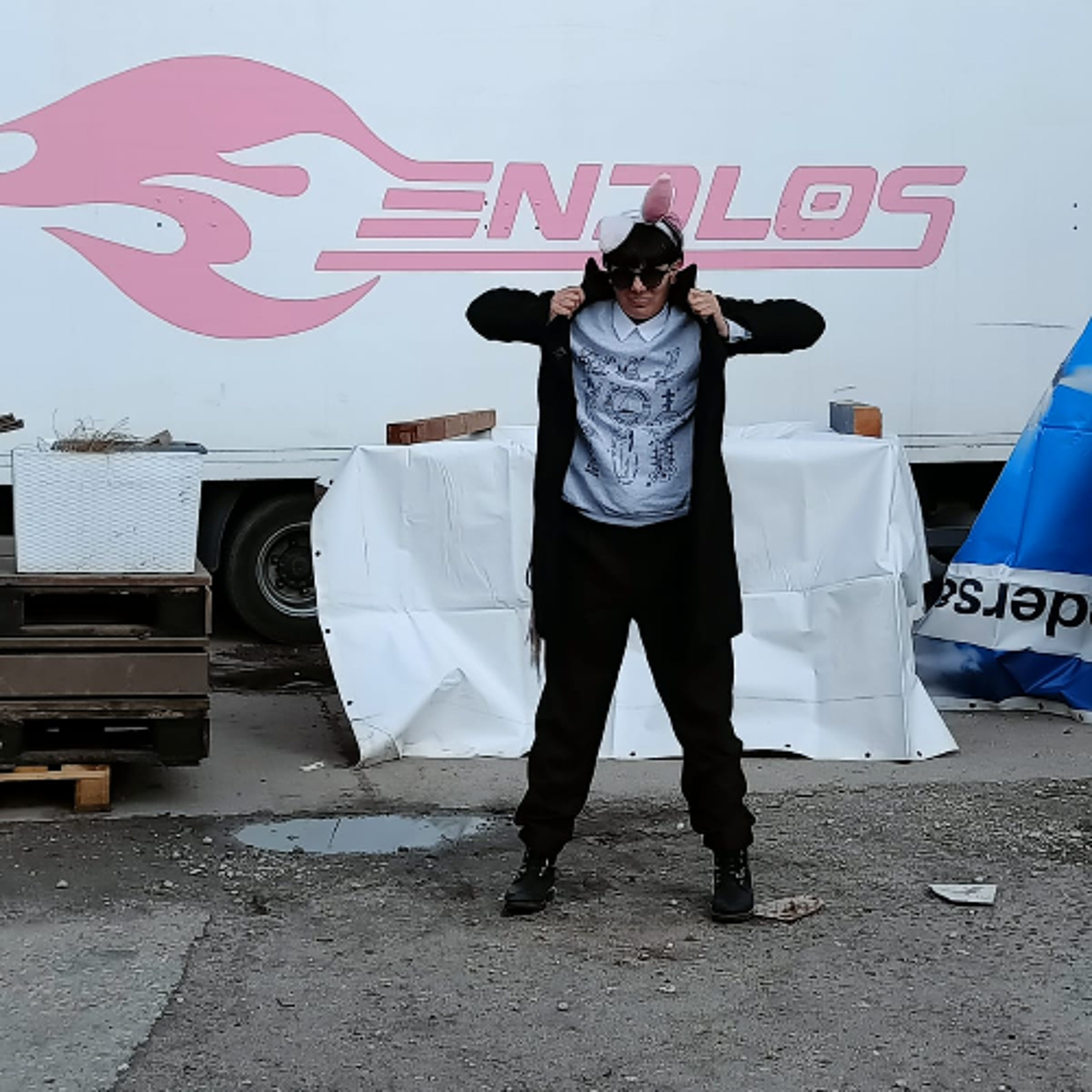 Mila Stern - final Closing - Station Endlos - KaPiTuLaTion