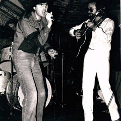 02 White Swan - Camouflage