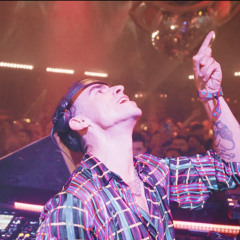 Alexander Som  @ Masquerade by Claptone CHINOIS IBIZA 1.07.25