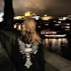 out of it （•̥̥̥︵•̥̥̥）(prod me)