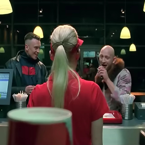 śmieszna bluzka (cam58)