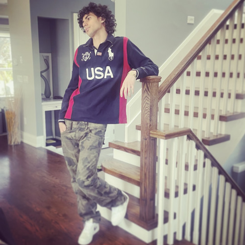 Bankrolls & foreigns prod dolla