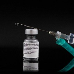 Covid-19 Vaccine: Experts and Doctors Warn of the Dangers