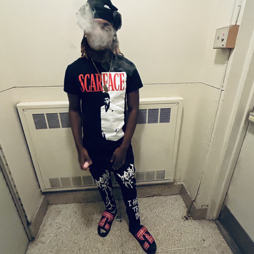 ISDATOMAR X SLIPBRICK