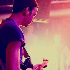 1 Guitarist and 1 Loopstation ___ Medley of Solo Performance 2021