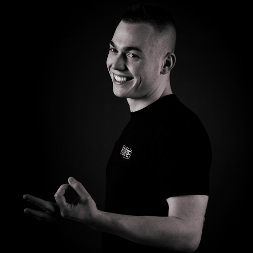 9INEBRO - Jedes Mal (TEKKNO BOOTLEG)