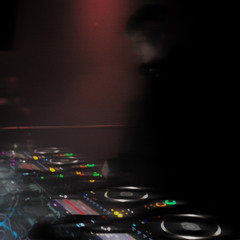 secret rave @ crackhouse | 04.01