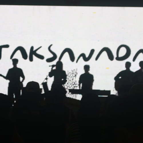 Taksanada - Selagi Dalam Peluk (Video Lirik)