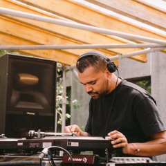 Paulo Sea at Le Soleil Rouge