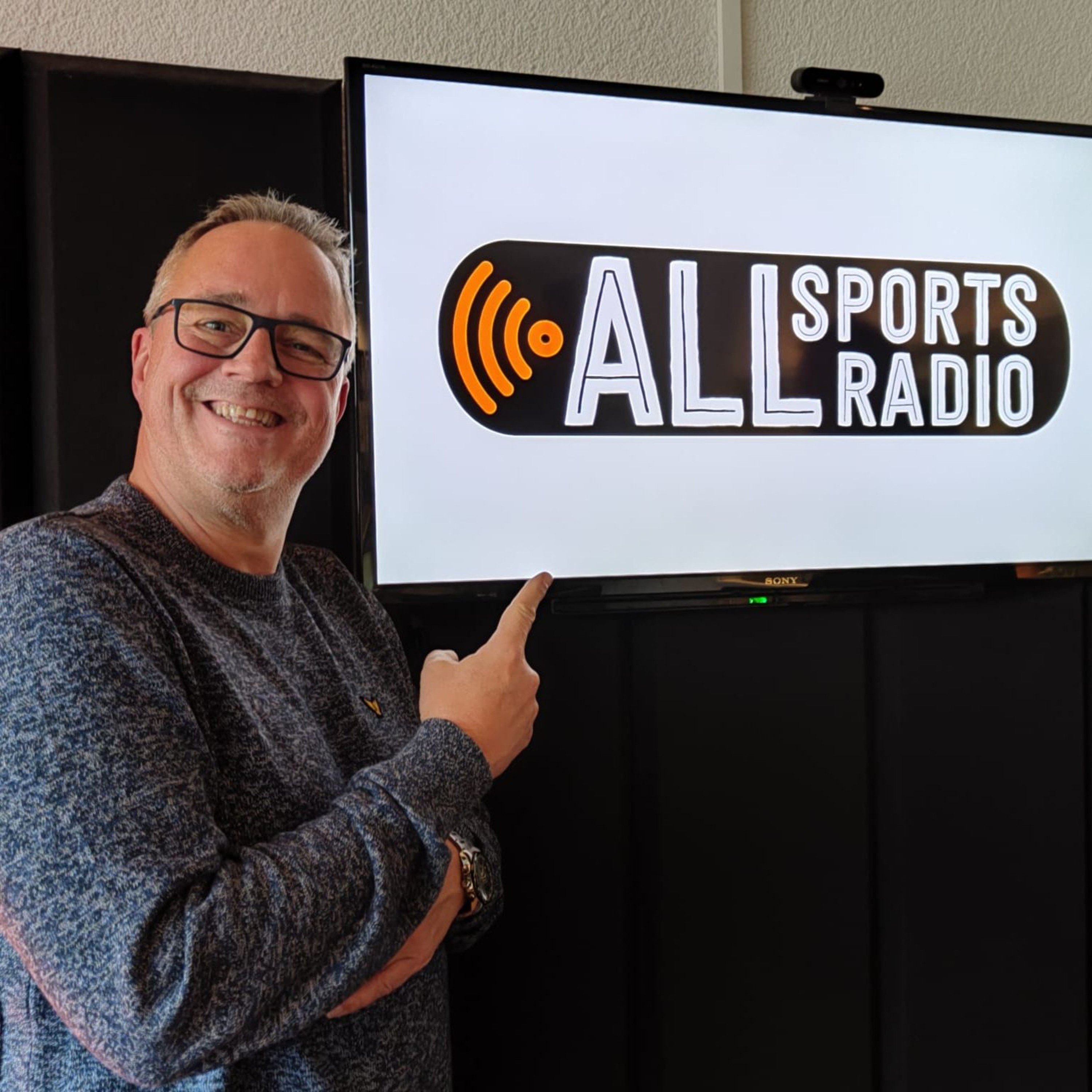 Van Gerwen domineert en pakt eindelijk weer prijs - ALLsportsradio LIVE! 15 september 2025 episode artwork