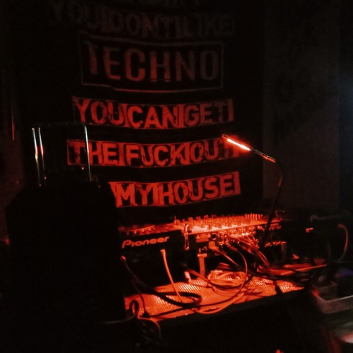 OCTHRDMX24