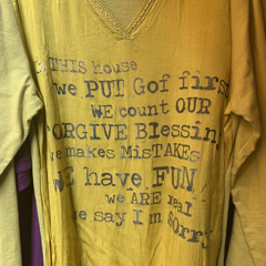 PLASTIC STAR (VOL. 2 𖣔 FEBRUARY)