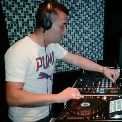 Torero Dj Presenta Una De Pokazos Y Cantaditas Ricas (Especial Verano 2023).mp3