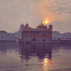 Dhan Guru Ram Das (30 Min Loop)