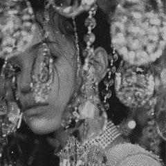 B l i s s f u l  S w a g