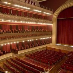 Conheça a história do Teatro Coliseu de Santos
