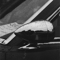 SIDE VIEW