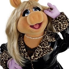 MISS PIGGY