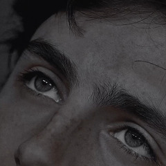 rhinestone eyes
