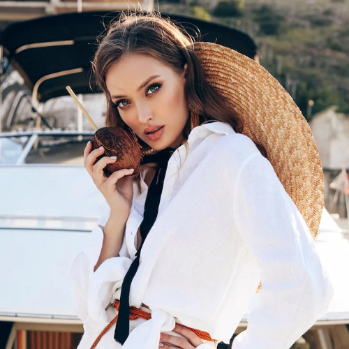 From Runway Dreams to Reality Your Modeling Mentor Journey in Australia