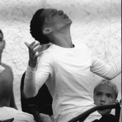 Oruam - O Mauro virou oruam / Quando errei não tinha ninguém / Uma derrota não serve pra apagar