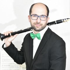 Fantasy for B flat clarinet by Malcom Arnold