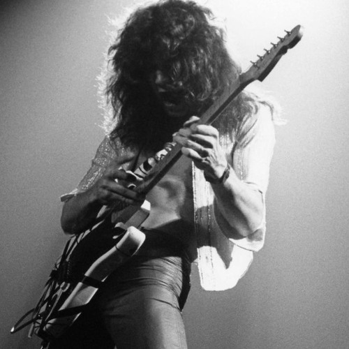 Hommage A Eddie Van Halen (Official Album Version)