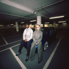 Moment feat. Charlotte Plank (clip)